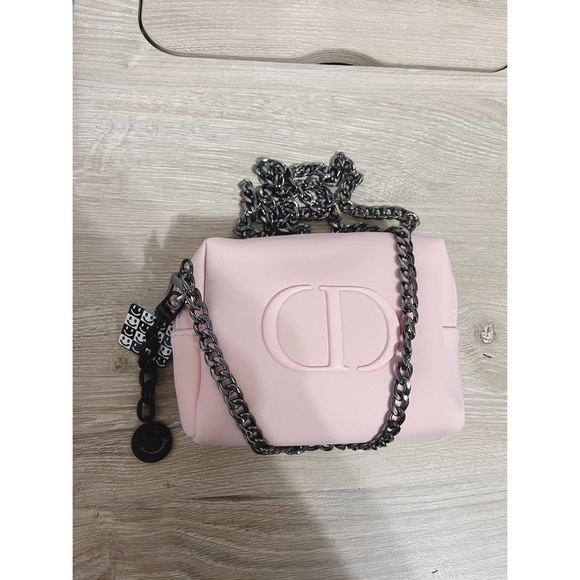 Dior cosmetic bag/pouch to crossbody bag - Picture 6 of 7